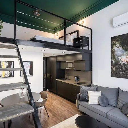 E41 - Trendy Boutique - Prime Spot By Bqa * Budapest