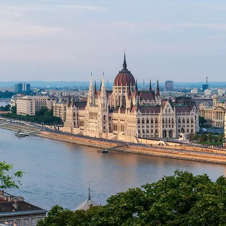 E41 - Trendy Boutique - Prime Spot By Bqa Apartment Budapest