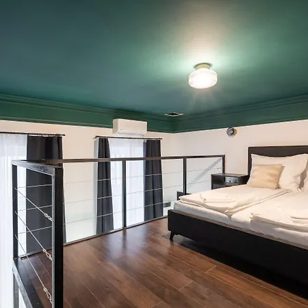 E41 - Trendy Boutique - Prime Spot By Bqa Apartment *