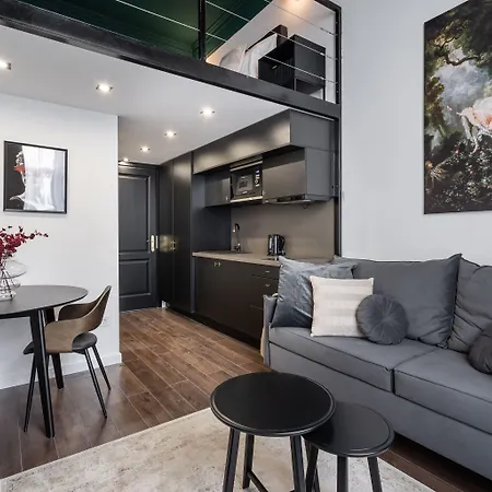 Apartment E41 - Trendy Boutique - Prime Spot By Bqa *